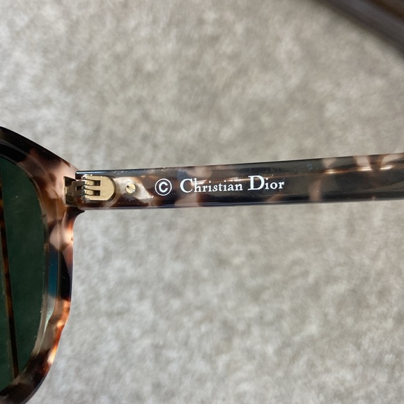 Dior Sunglasses - Picture 9 of 9